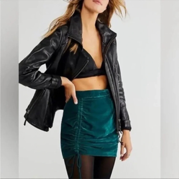 Free People Skirts Free People Vivienne Velvet Mini Skirt Size 2 - Picture 1 of 11